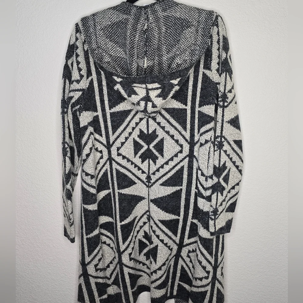 Emory Park Long Cardigan - Picture 3 of 7